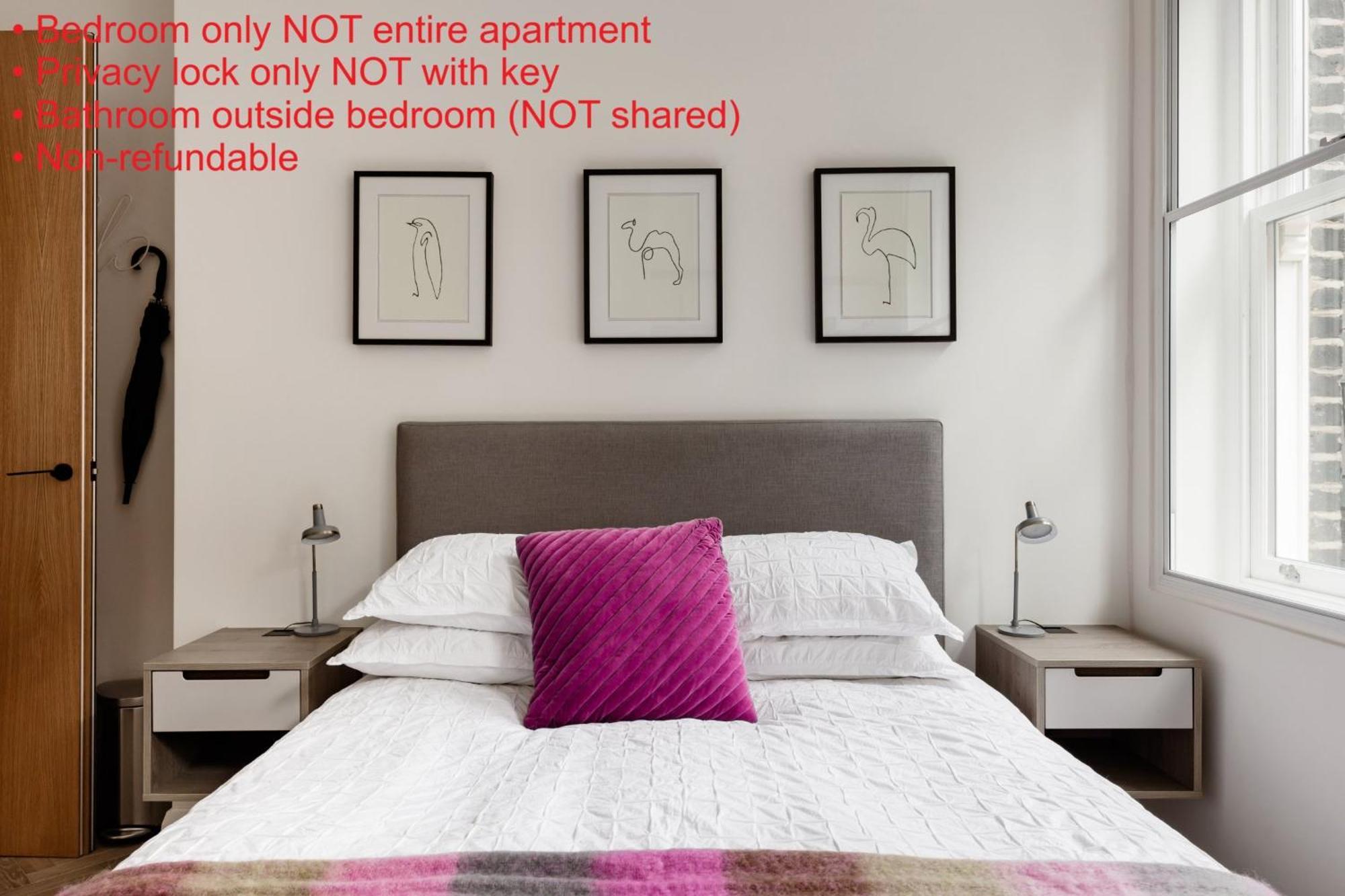 Modern Apartment & Rooms At Charing Cross Londres Extérieur photo